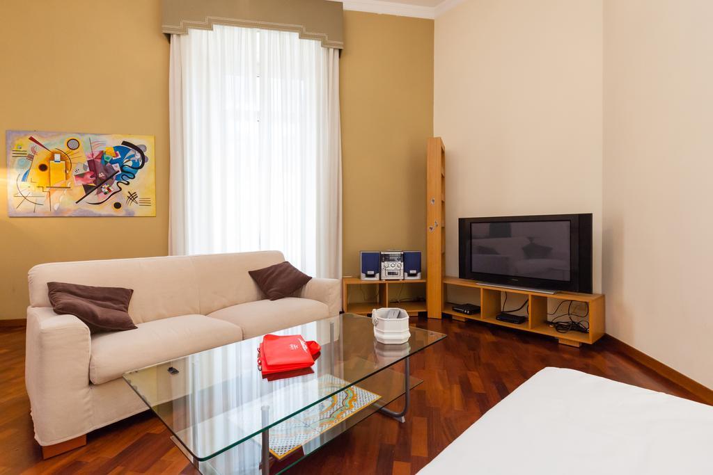 Residenza Duomo 314 Appartement Napels Buitenkant foto